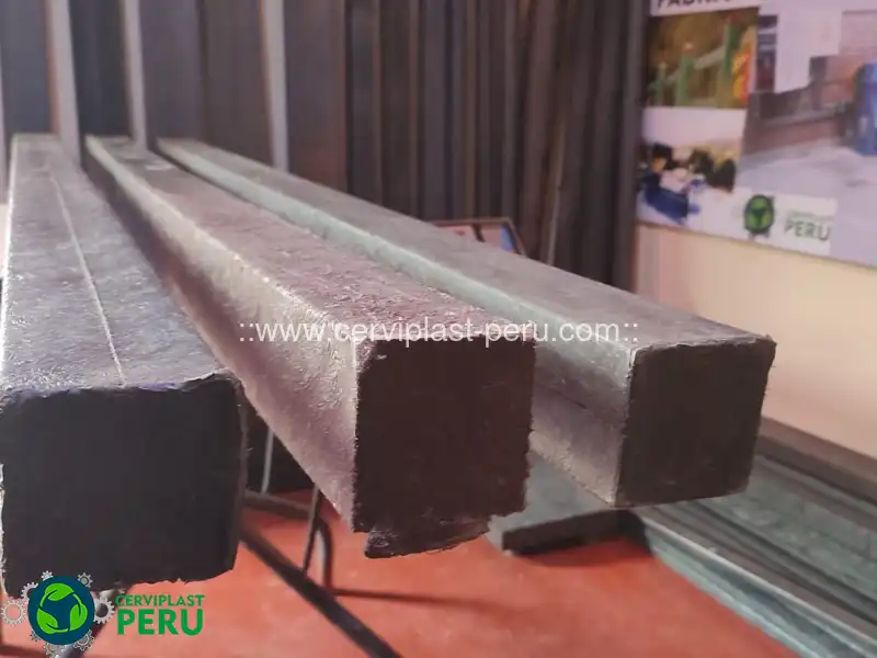 Perfiles de WPC cuadrados